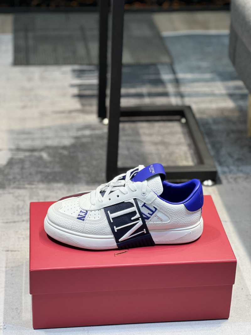 Valentino Sneakers